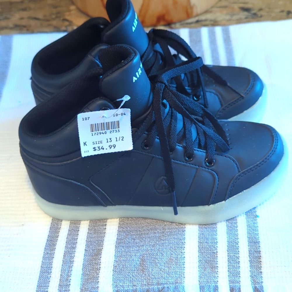 Little boys, air walk sneakers, 13.5